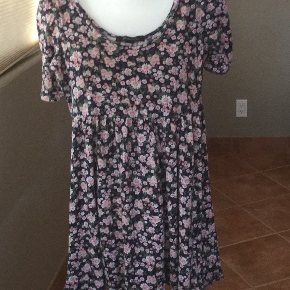 Girls lightweight dress